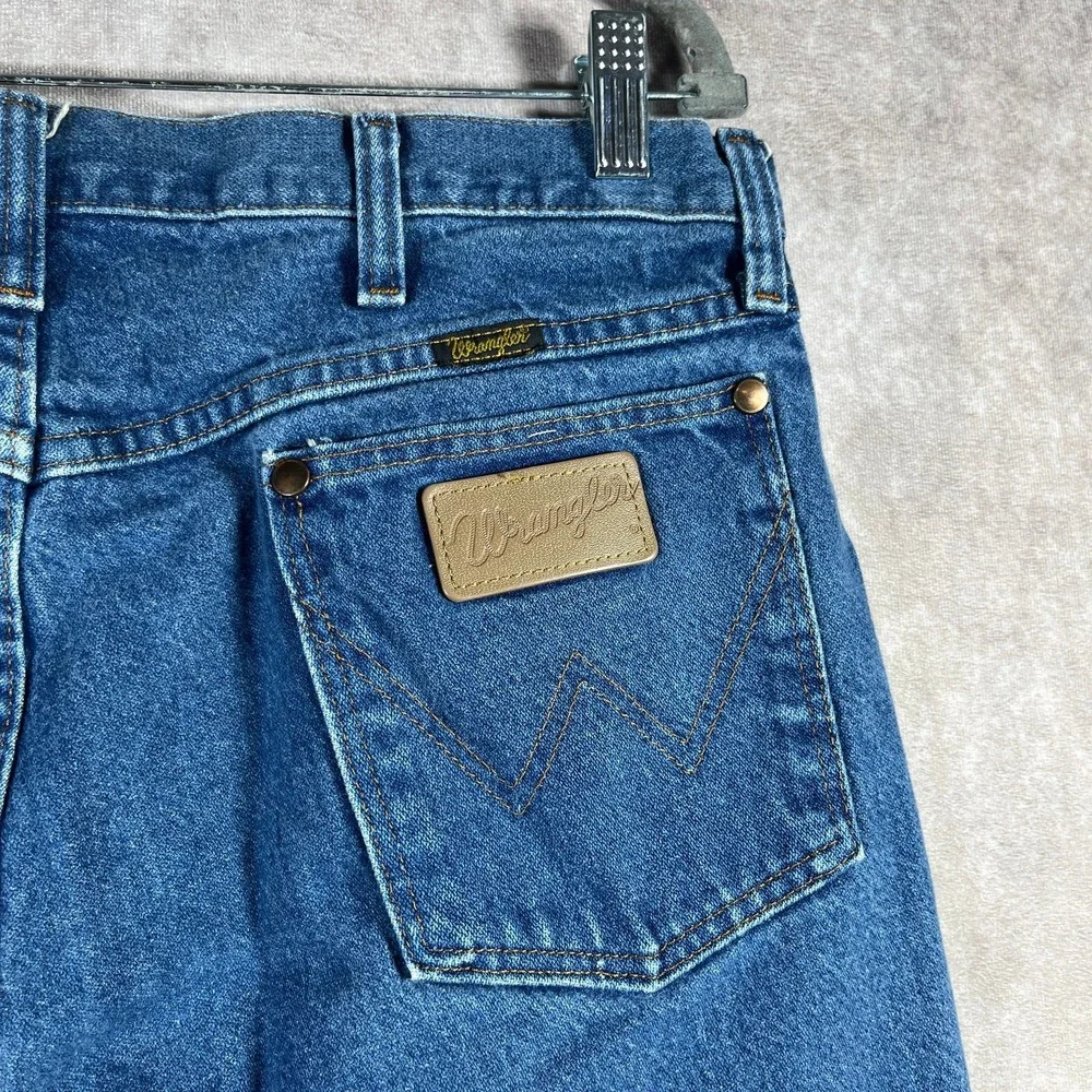 Wrangler Cowboy Cut Jeans Men Size‎ 36X30 Medium Wash Straight 13MWZPW Cowboy